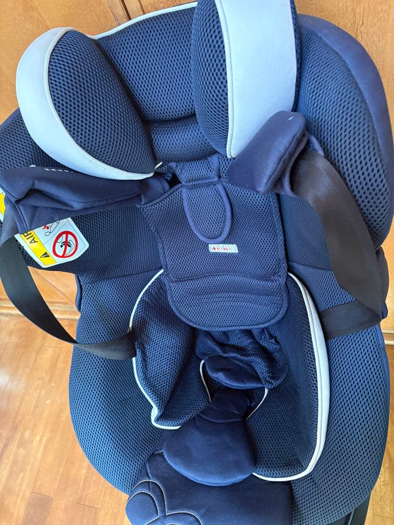 超美品　エールべべ　チャイルドシート　クルット 5s