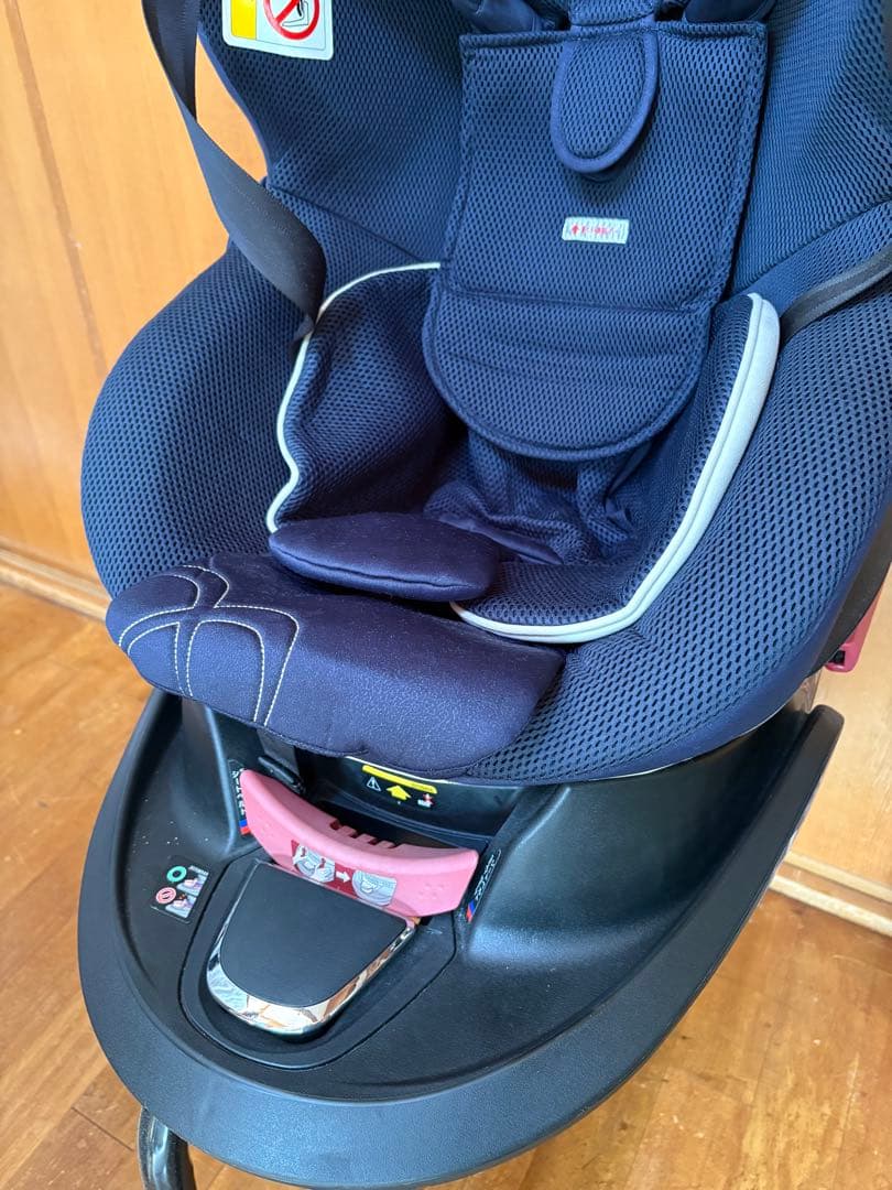 超美品　エールべべ　チャイルドシート　クルット 5s