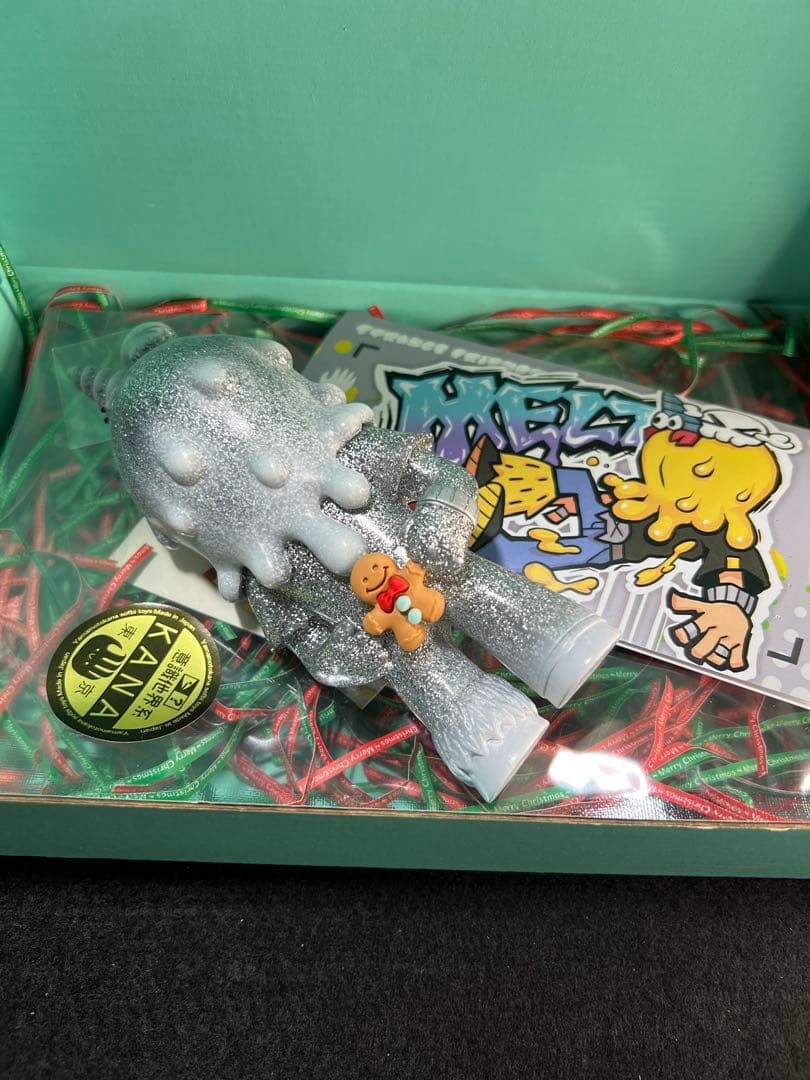 ア*中様 意識他界系　メルトくん　冬限定スノーホワイトカラー　ソフビ