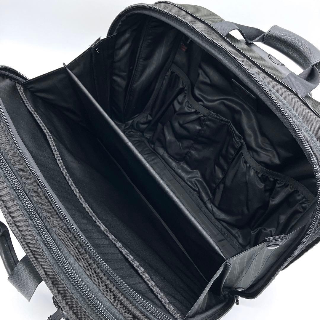 専用【TUMI】キャリーケース　ビジネスバッグ　ナイロン　ブラック　拡張式　2輪