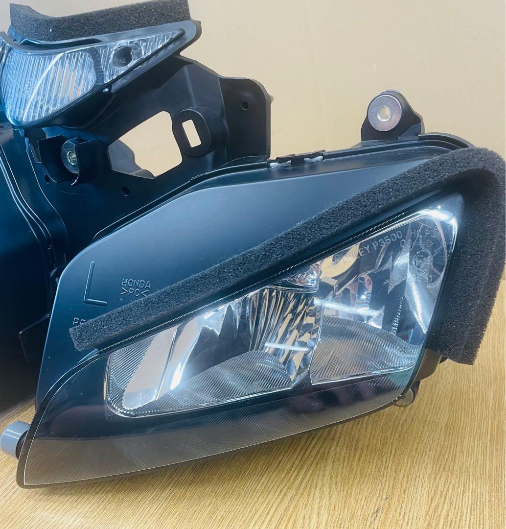 CBR1000RR SC57バイク ヘッドライト 左右セット P5-000563