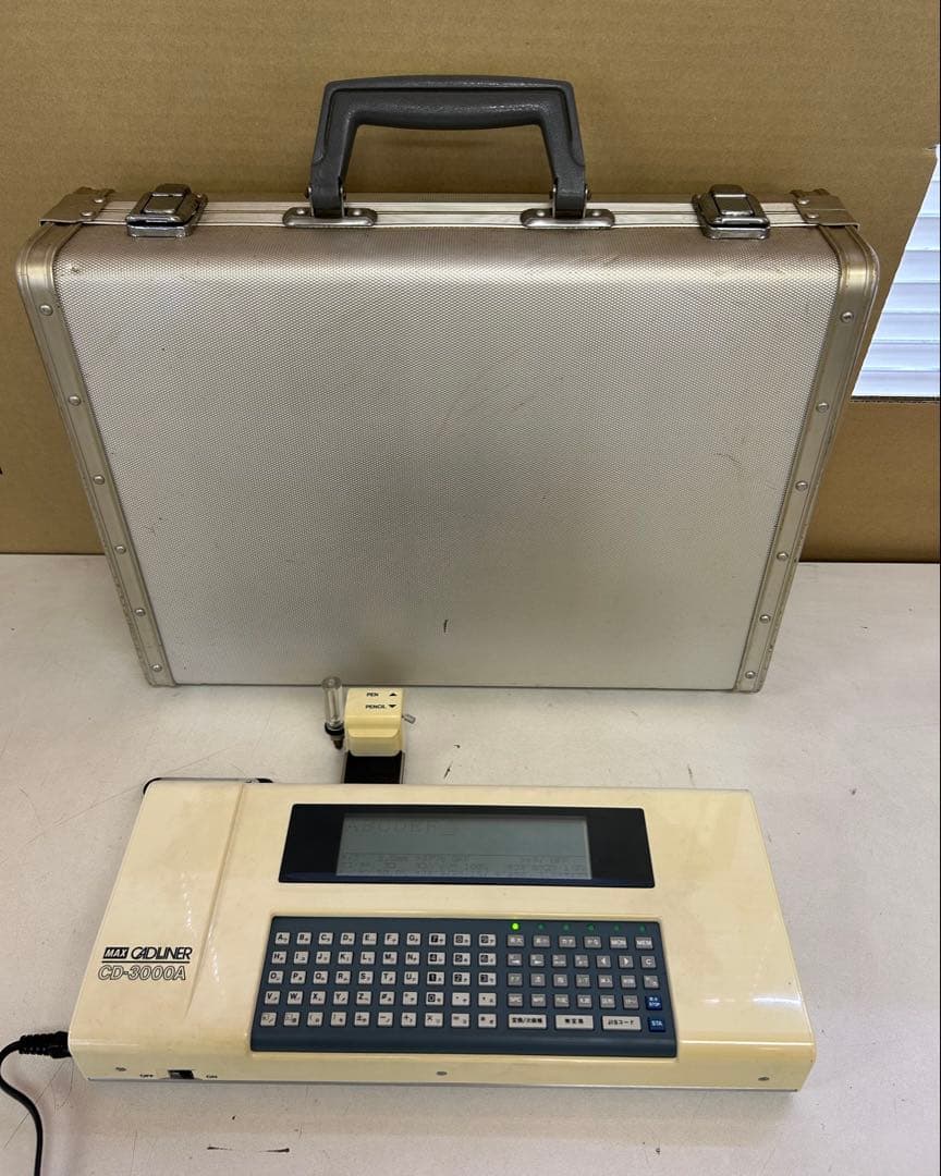 P140 MAX CADLINER CD-3000A マックス キャドライナー