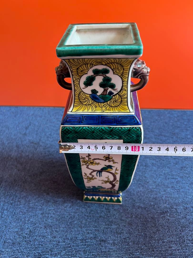 1063  九谷焼　色絵花瓶　花鳥図案　時代物