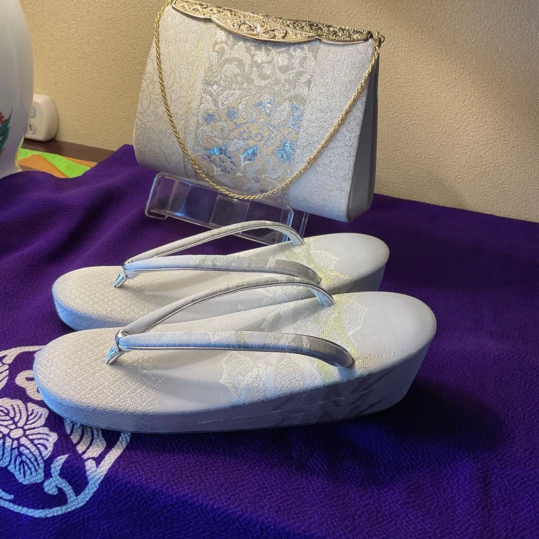 上品で華やかな雰囲気満載の　草履バッグセット　新品