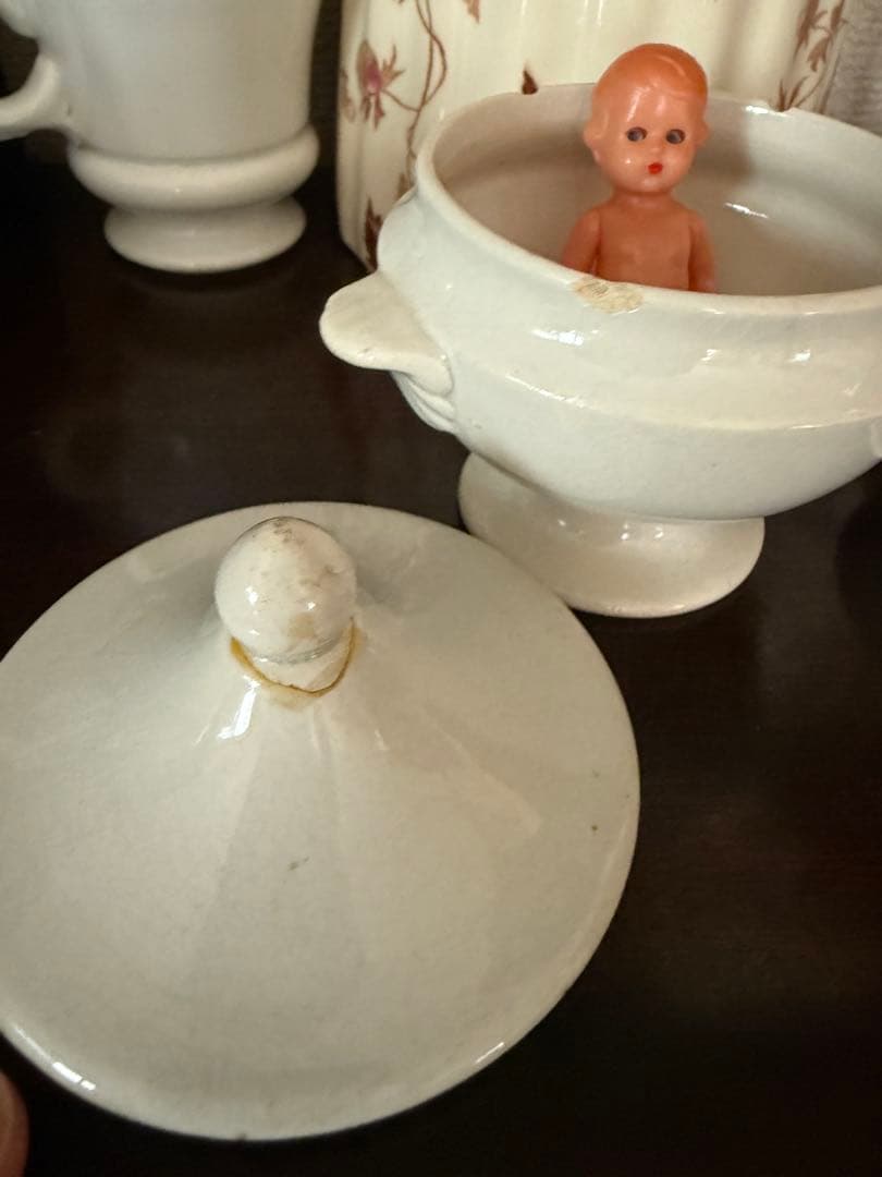 セール！スーピエール　ディネット！ホワイト蓋付きボウル　アンティーク