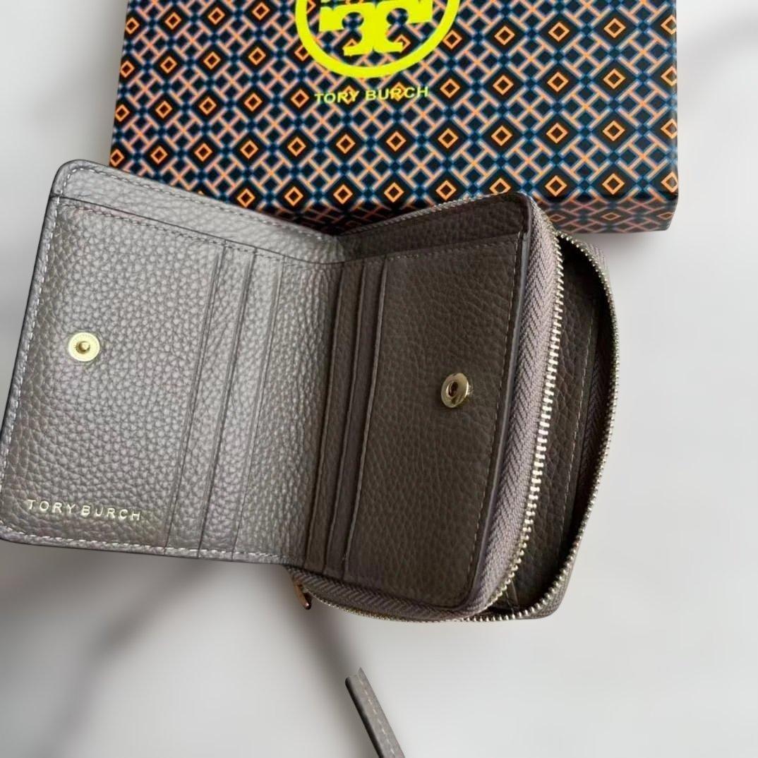 早い者勝ち！グレー 二つ折り財布