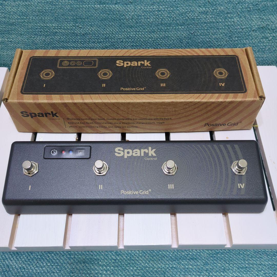 ギター Positive Grid Spark Control