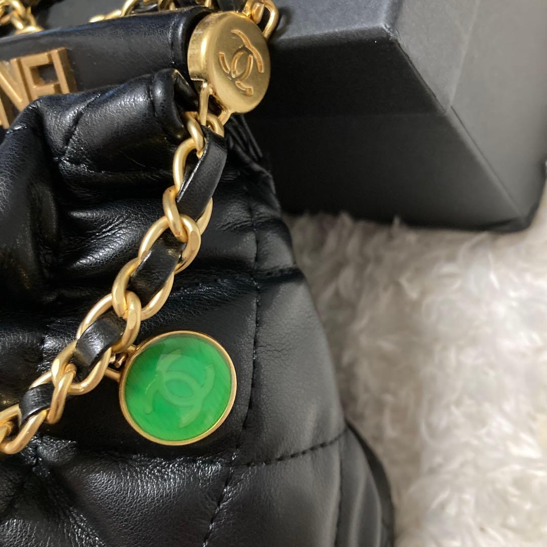 CHANEL キルティングビジューショルダーバッグ ブラック