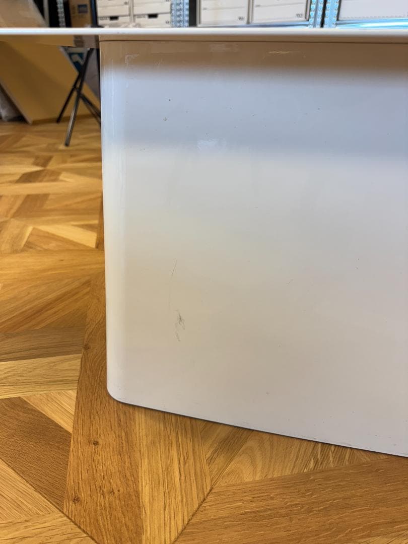 Vitra メタル サイド テーブル（アウトドア）