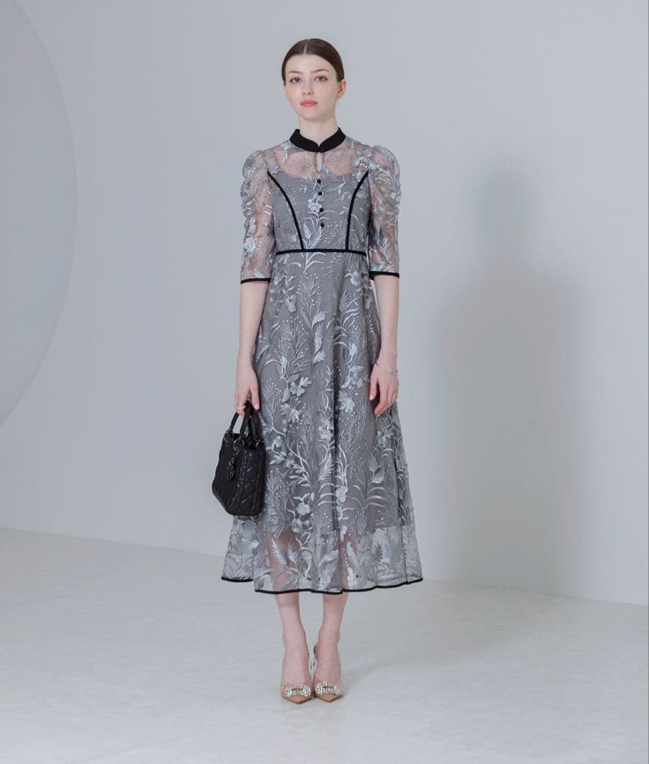 【LEJA】花柄刺繍レースチュールパフスリーブウエストマークワンピース/S