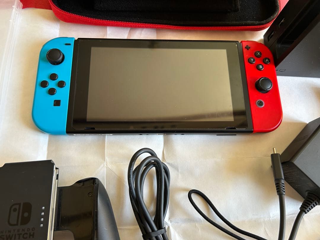 【断捨離Nintendo Switch 青/赤 本体写真についてるものになります