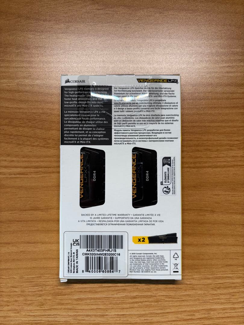 コルセアメモリー.DDR4.32GB（16x2）【即決OK】