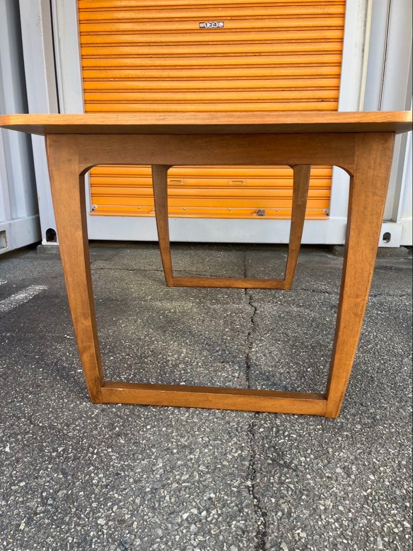 東京インテリア　木目調 長方形ダイニングテーブル 中型