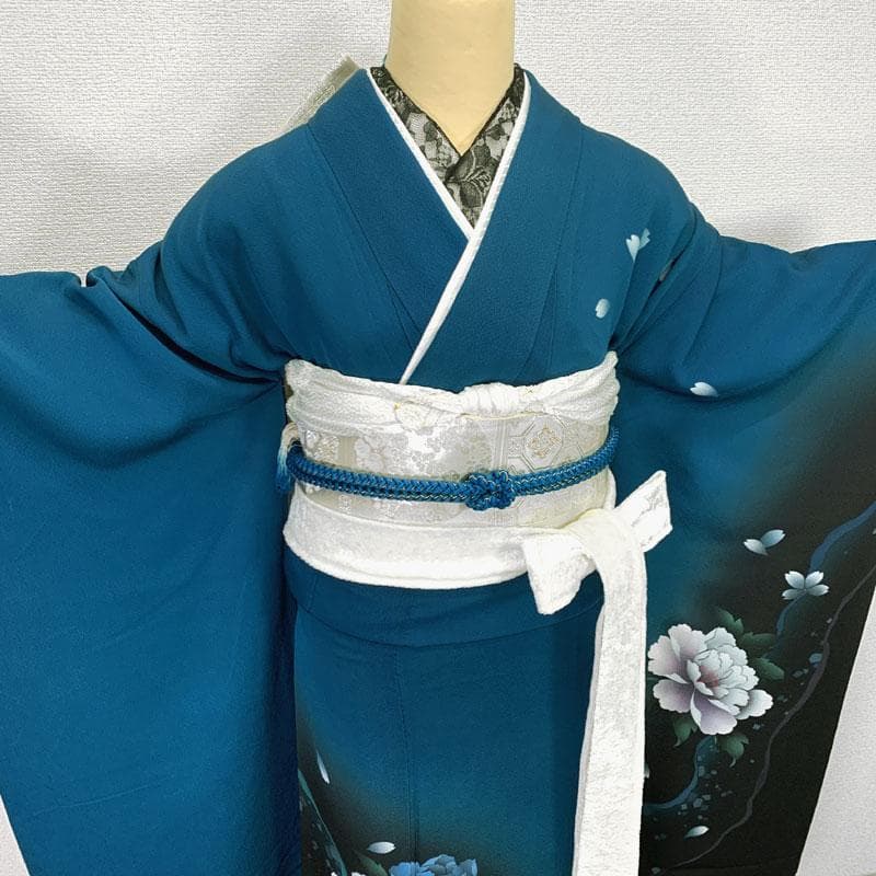 511z19〇振袖 モダン 牡丹 桜 青 白〇状態良好 成人式 結婚式