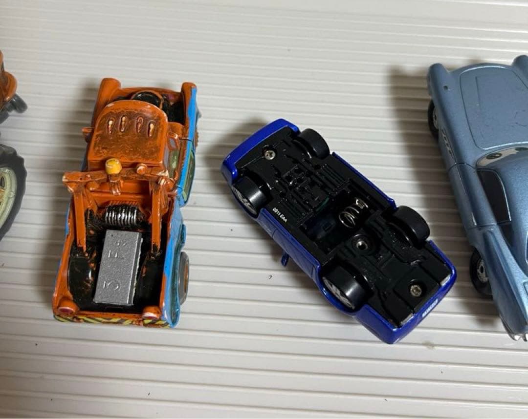 カーズ、ミニカー（ミゲルカーミノ、8番、マック）