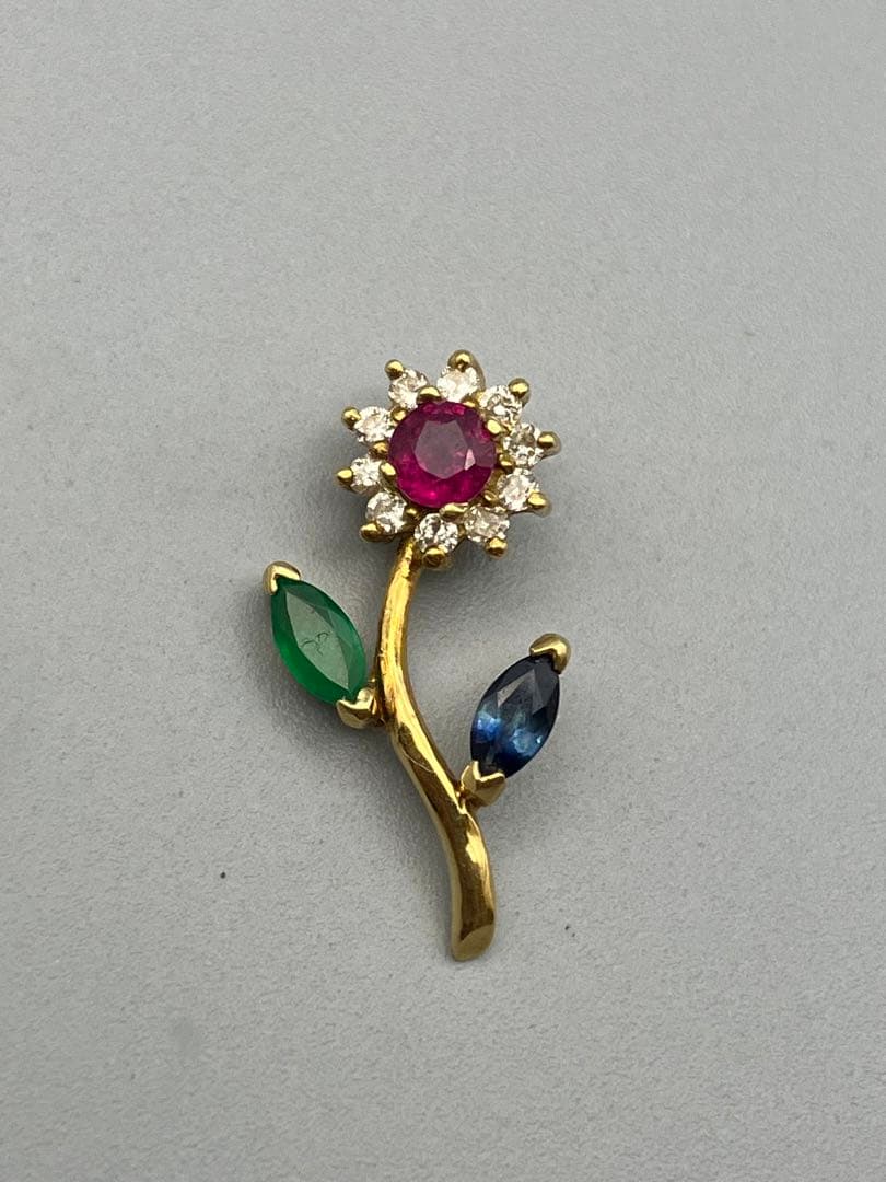 yukiko ⭐️K18 ダイヤモンド　エメラルド　ルビーペンダント