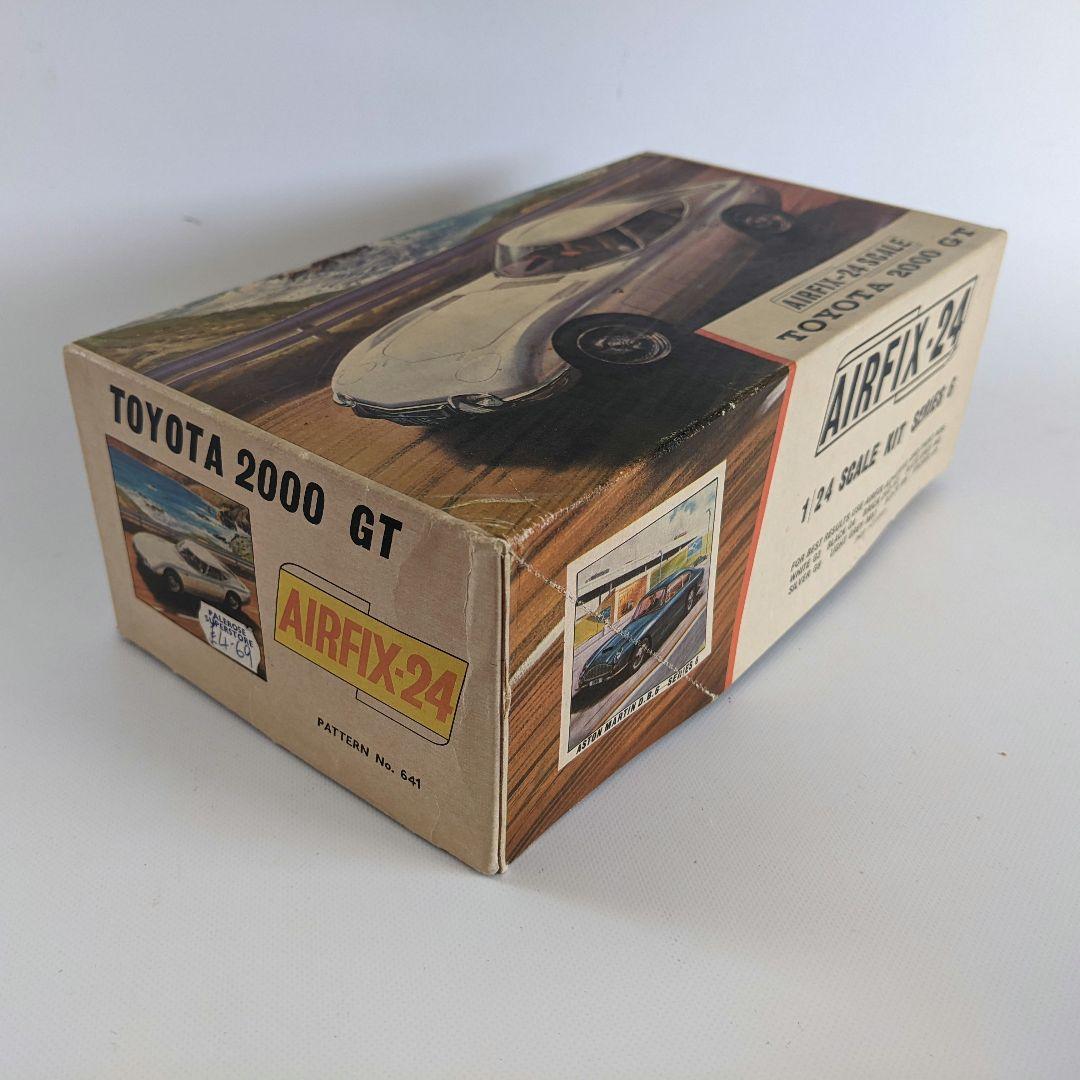 AIRFIX　トヨタ　2000GT　プラモデル