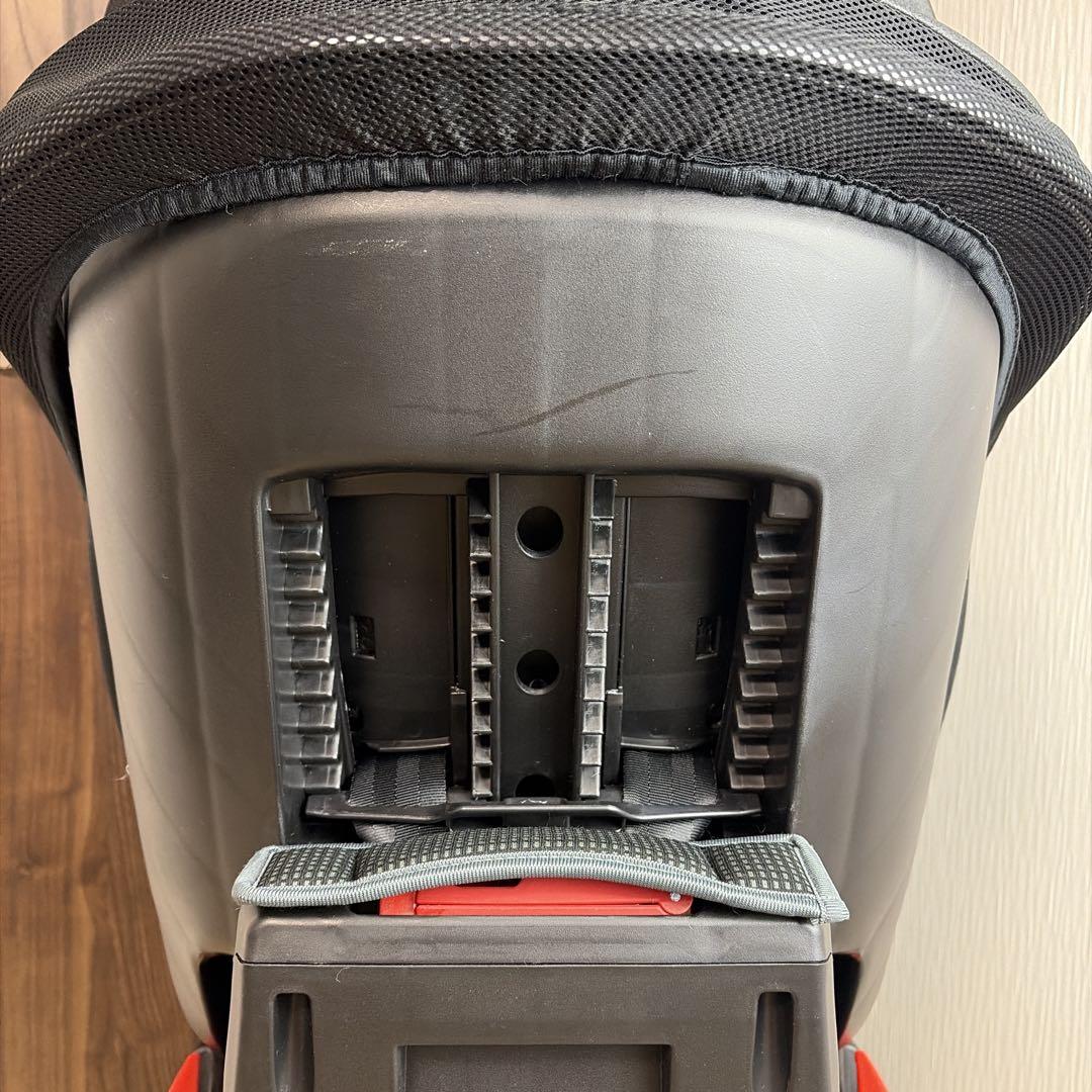 【極美品】　マムズキャリー ターンレジェFIX 車用チャイルドシート