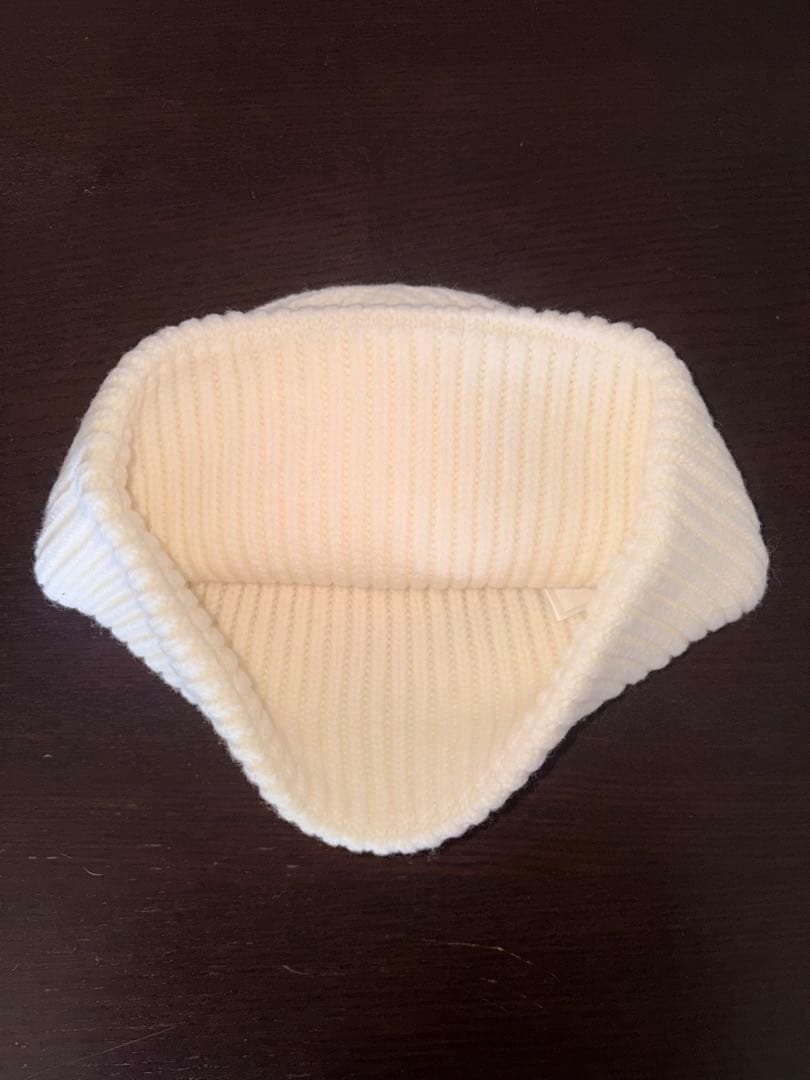✨️新品未使用✨️アミパリス ビーニーニット帽 ホワイト 男女兼用 ウール 巾着付き