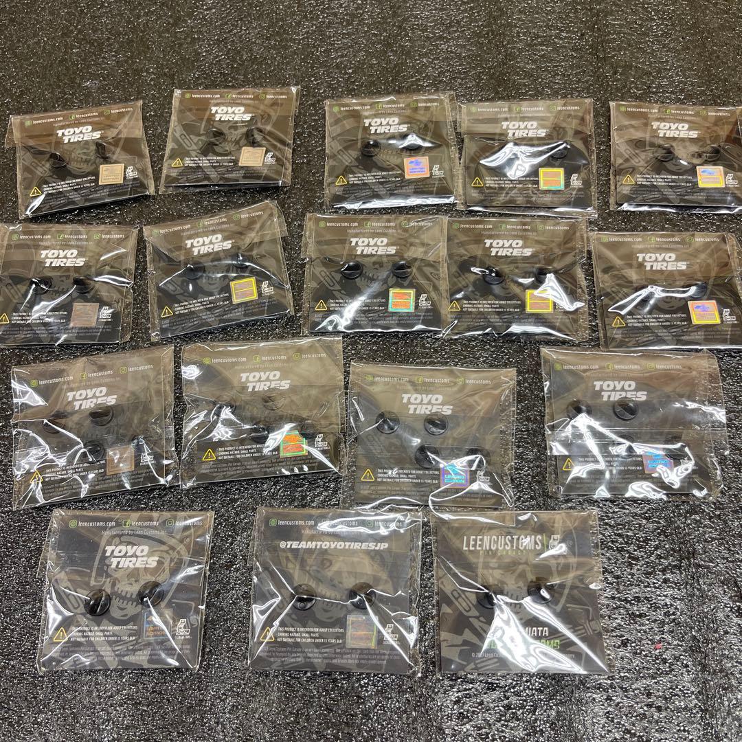 非売品トーヨータイヤピンバッジ 17個☆限定版ラスベガスSEMA show