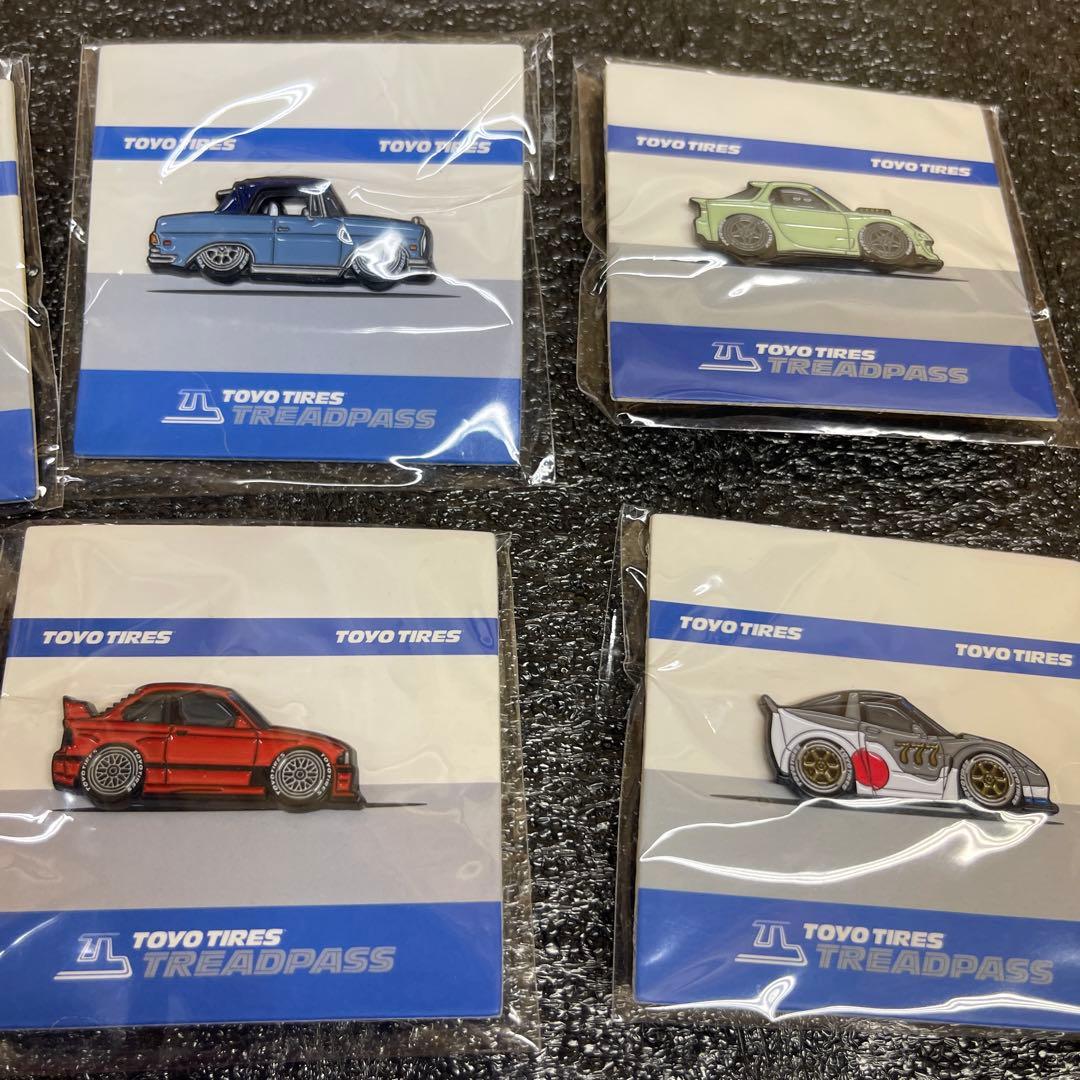 非売品トーヨータイヤピンバッジ 17個☆限定版ラスベガスSEMA show