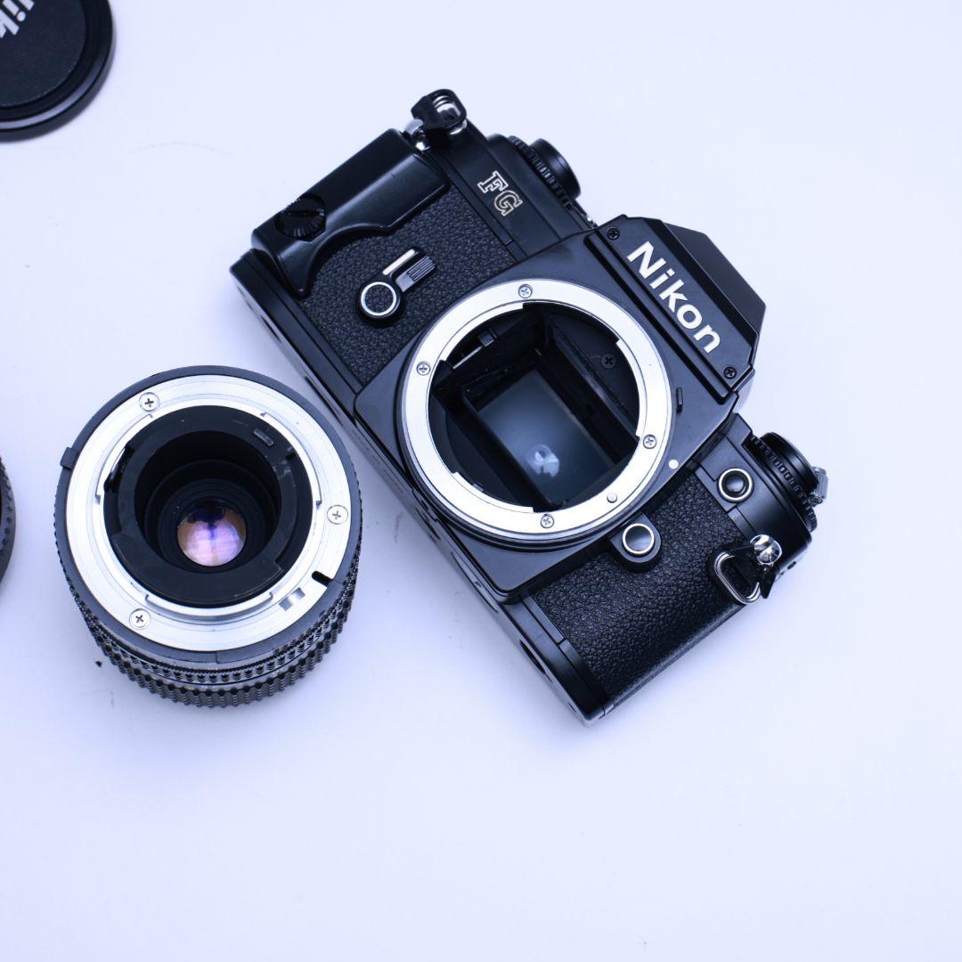 フィルムカメラ Nikon FG　黒 レンズ2本電池付き