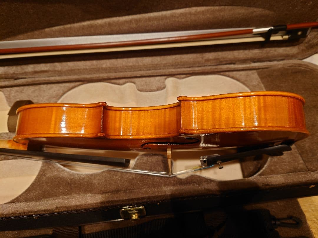 【中古美品】4/4サイズ ピエトロ フューメビアンカ バイオリン セット