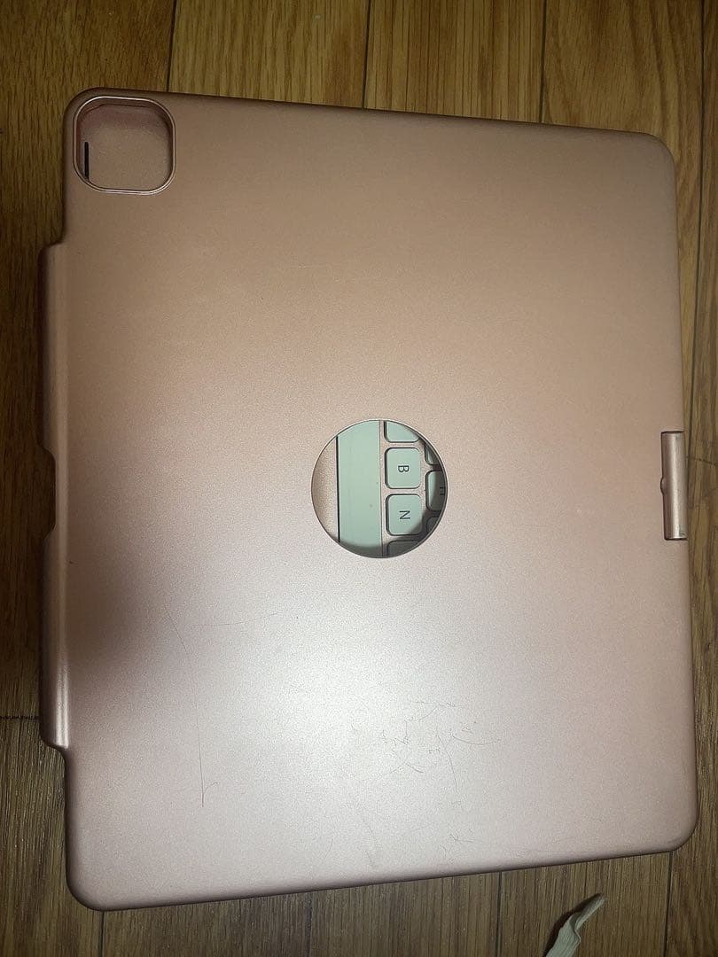 勇*気様 iPadPro12.9インチ 第4世代256GBとおまけ キーボードカ