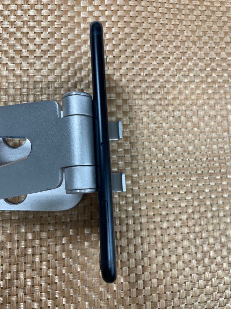 iPhone SE 第3世代 256 GB ミッドナイトSIMフリー【0948】