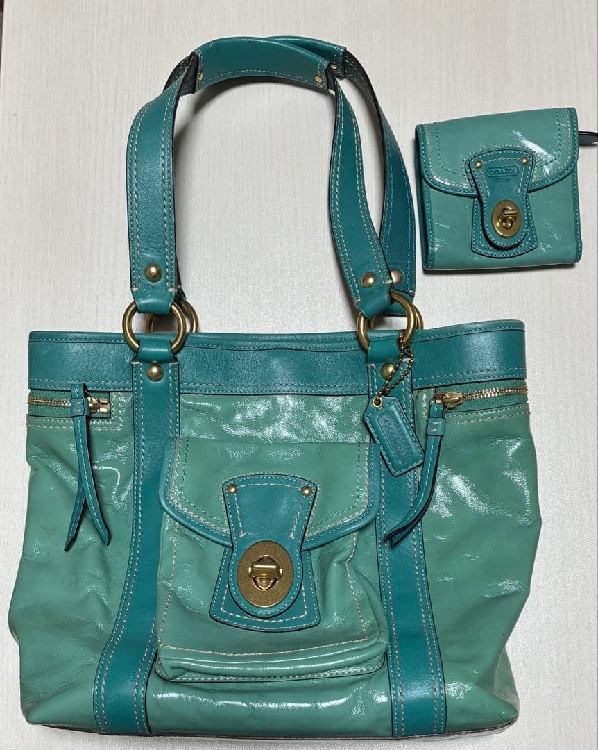 COACH ターコイズブルー　 ショルダーバッグ＆２つ折財布 セット