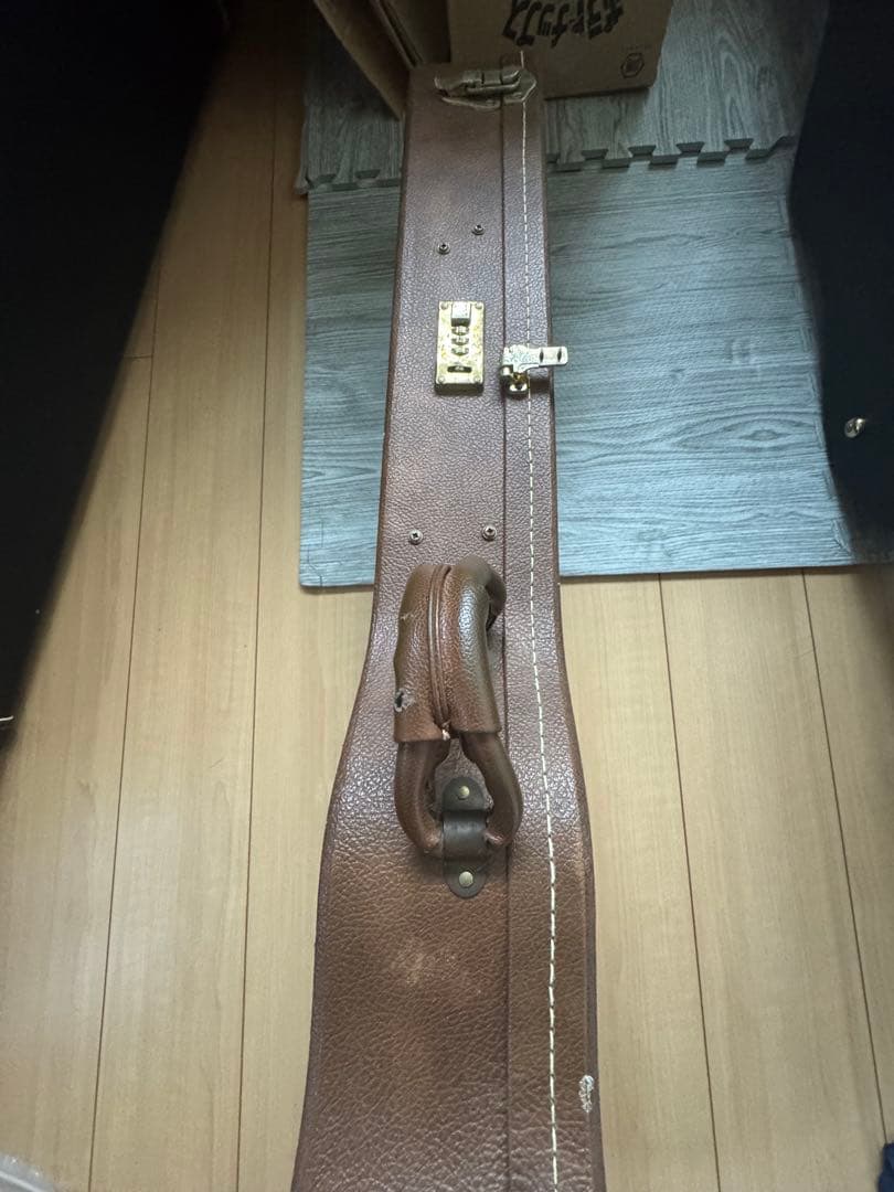 GIBSON 1977年 レスポールスタンダード ハードケース