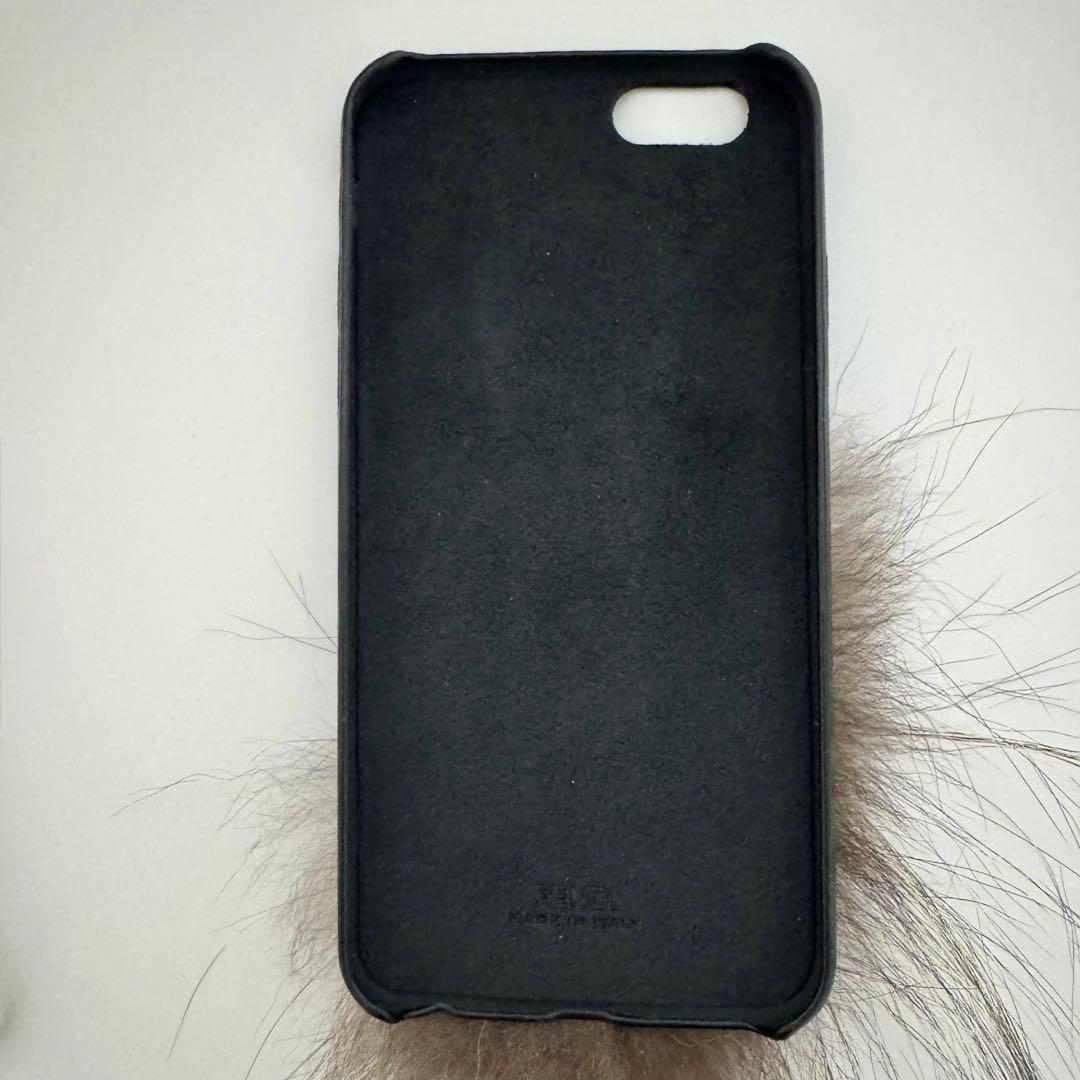 FENDI カール　iPhoneケース