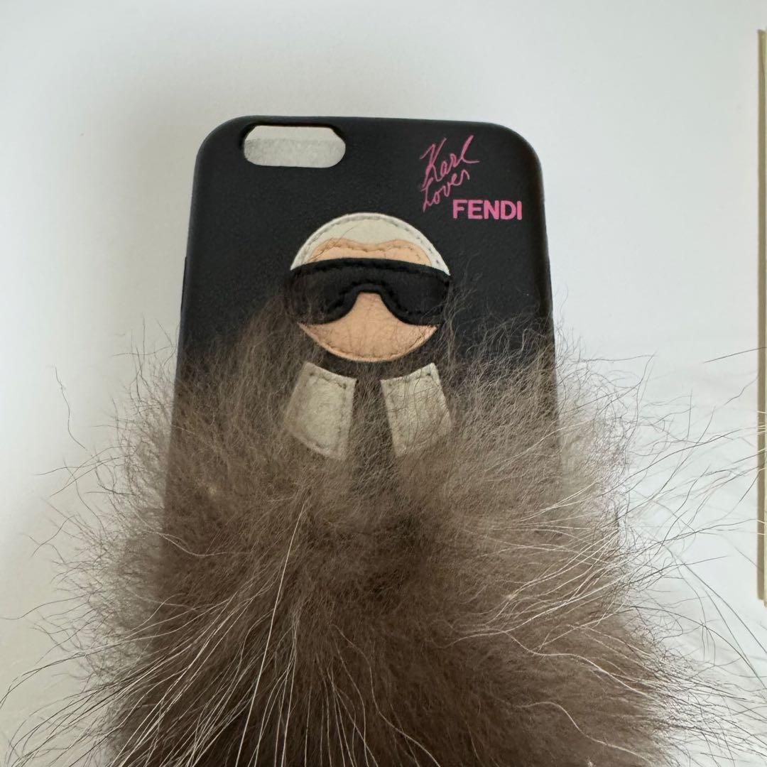 FENDI カール　iPhoneケース