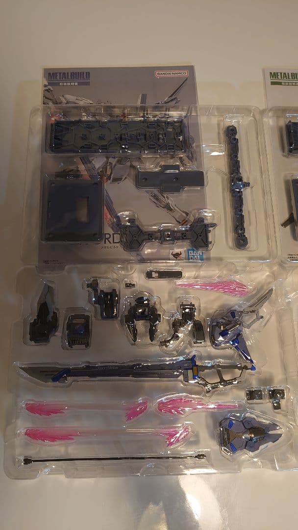 メタルビルド　ストライクノワール＋ランチャー,ソードストライカー