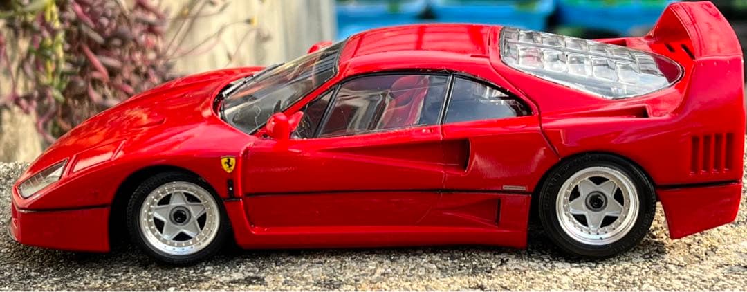 Ferrari F40 1/24 赤