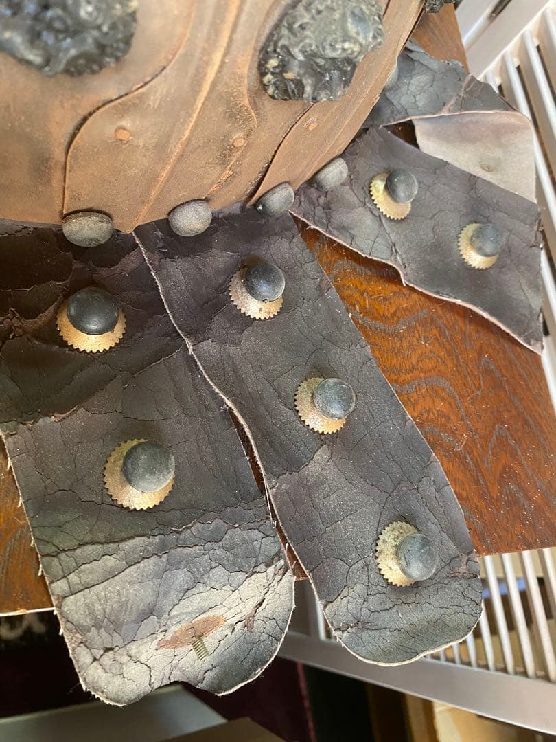 鳳羽兜♦️入手困難 中国歴史アンティーク 獅子型金具 中国武具２点セット♦️送料込