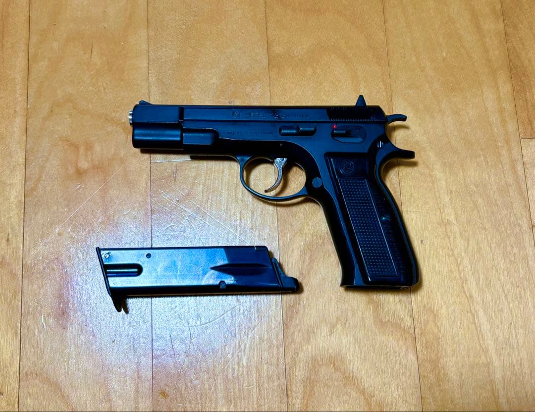 【最終値下げ】 KSC CZ75 2nd verガスブローバック ガスガン