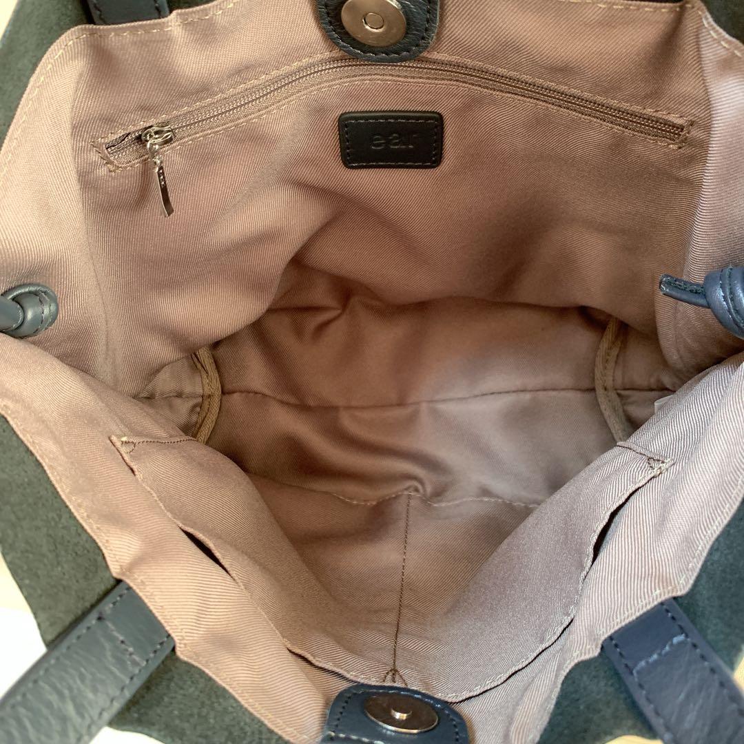 イアパピヨネ センターポイントトートバッグ S《牛革/2way/軽量》ネイビー