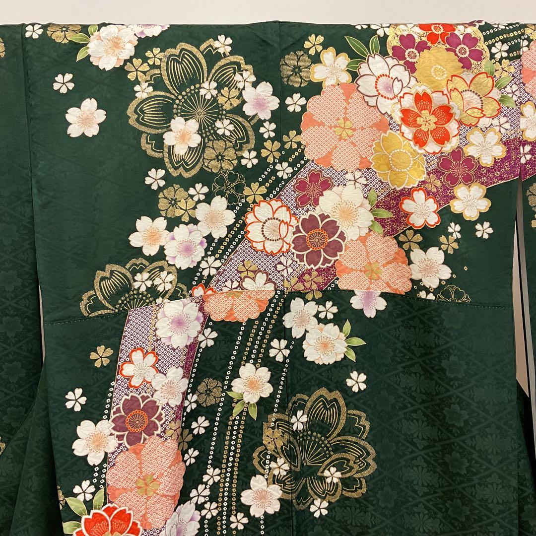 綺麗な地模様入りのグリーン地に桜が可愛い振り袖フルセット➕着付け用小物