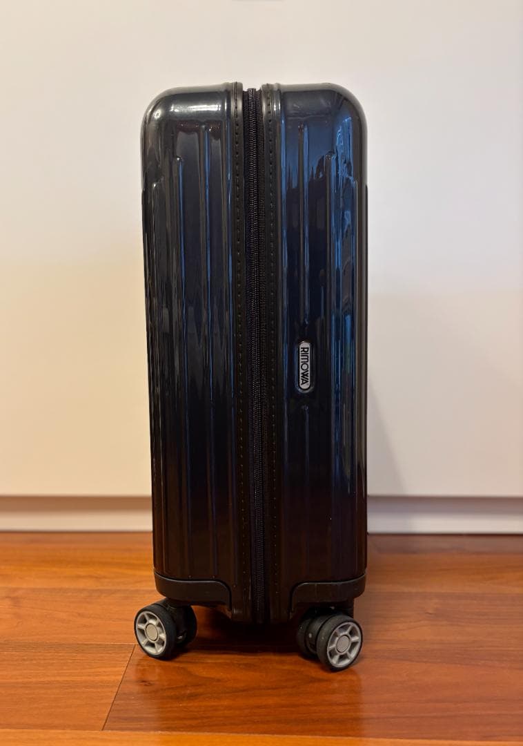 バッグ RIMOWA SALSA AIR 33L 825.52