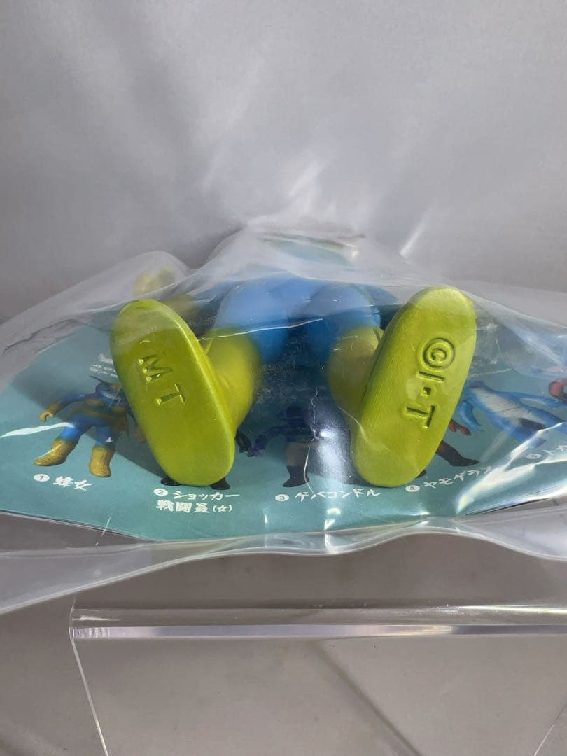 仮面ライダー　蜂女　ミドルサイズ　東映レトロソフビコレクション　メディコムトイ