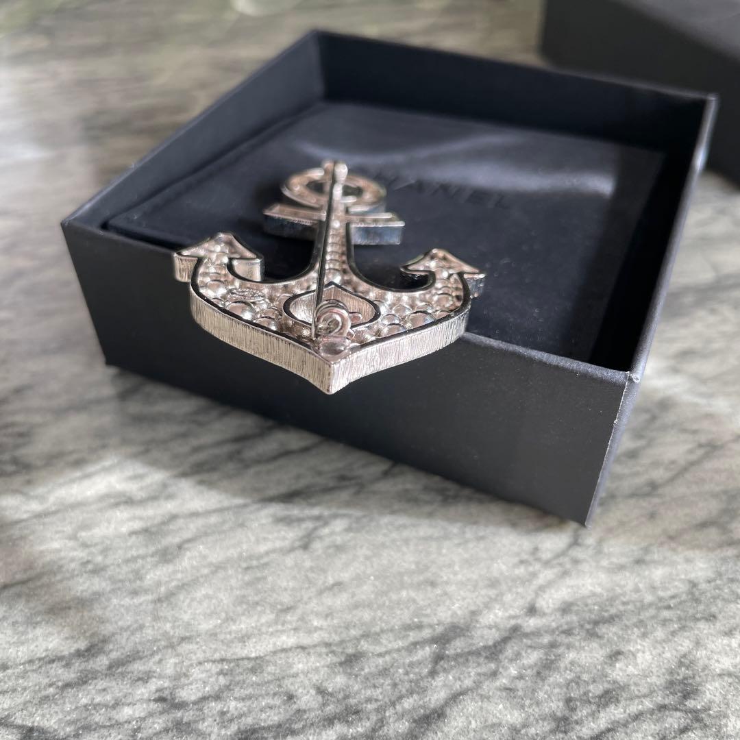 最終SALE！！CHANEL ブローチ 碇 パール ロゴ レア 希少 本物