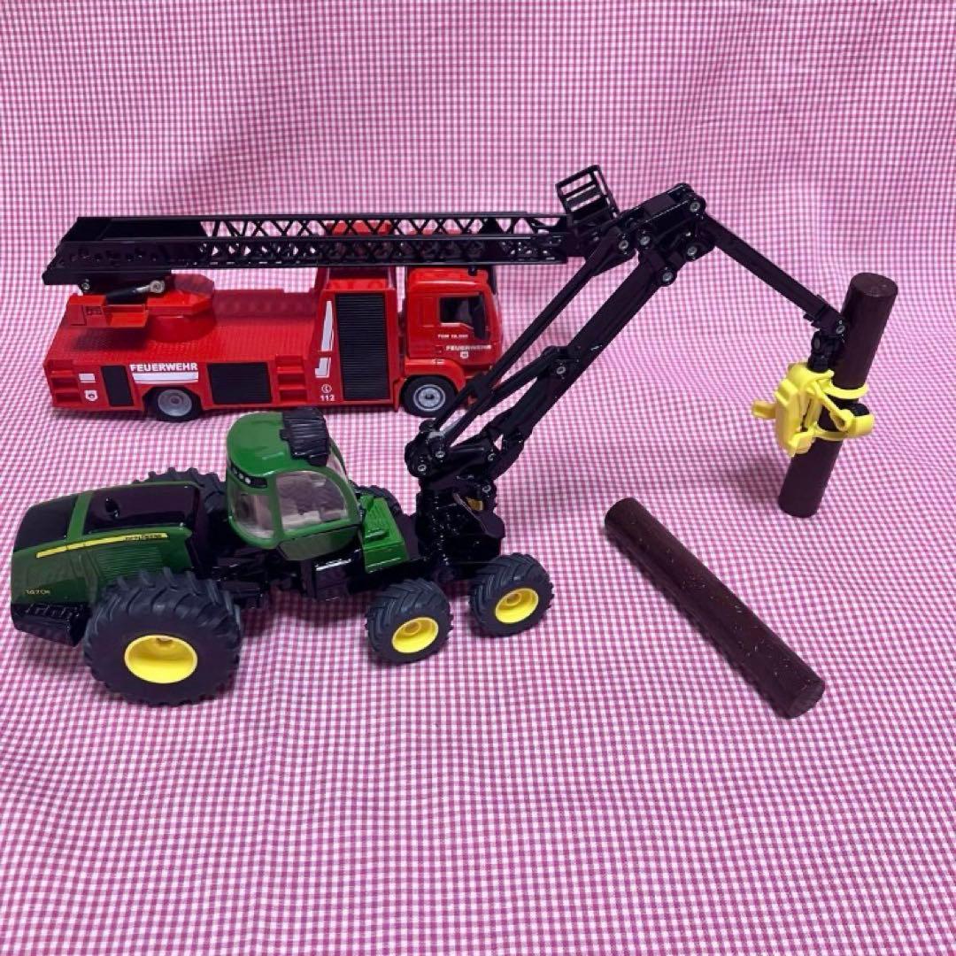 総額12100円Siku ジク消防車 ゴミ収集車 トレーラーアガツマミニショベル