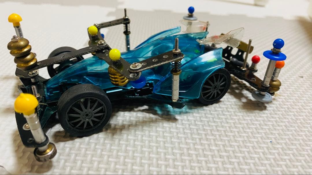 ミニ四駆 車両3台とパーツ引退セット