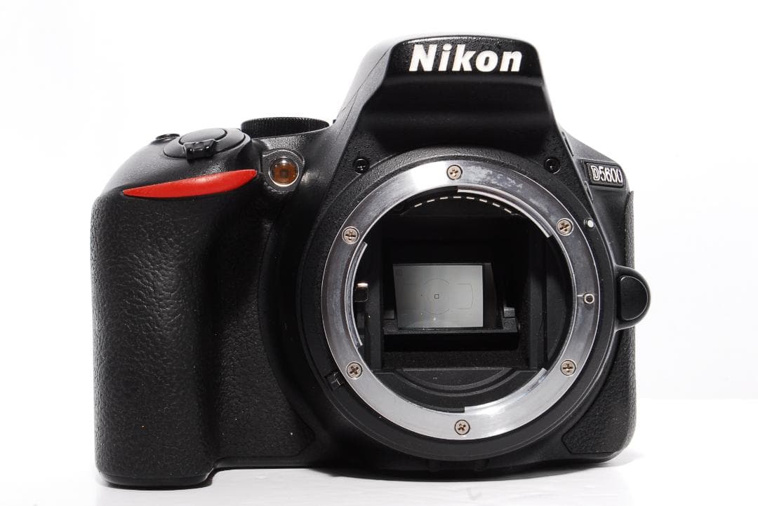 ✨届いてすぐ使える Bluetooth搭載✨Nikon D5600レンズセット