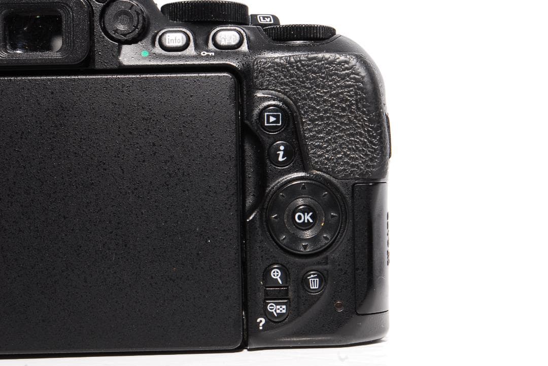 ✨届いてすぐ使える Bluetooth搭載✨Nikon D5600レンズセット