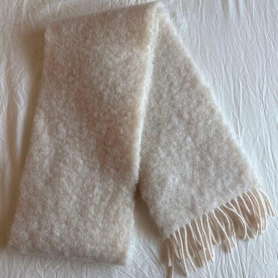 LOEWE ウール ホワイトマフラー Made in Spain