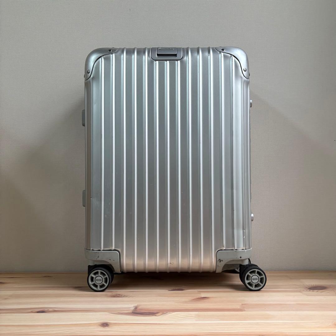 美品　RIMOWA TOPAS CABIN 32L キャリーケース　機内持ち込○