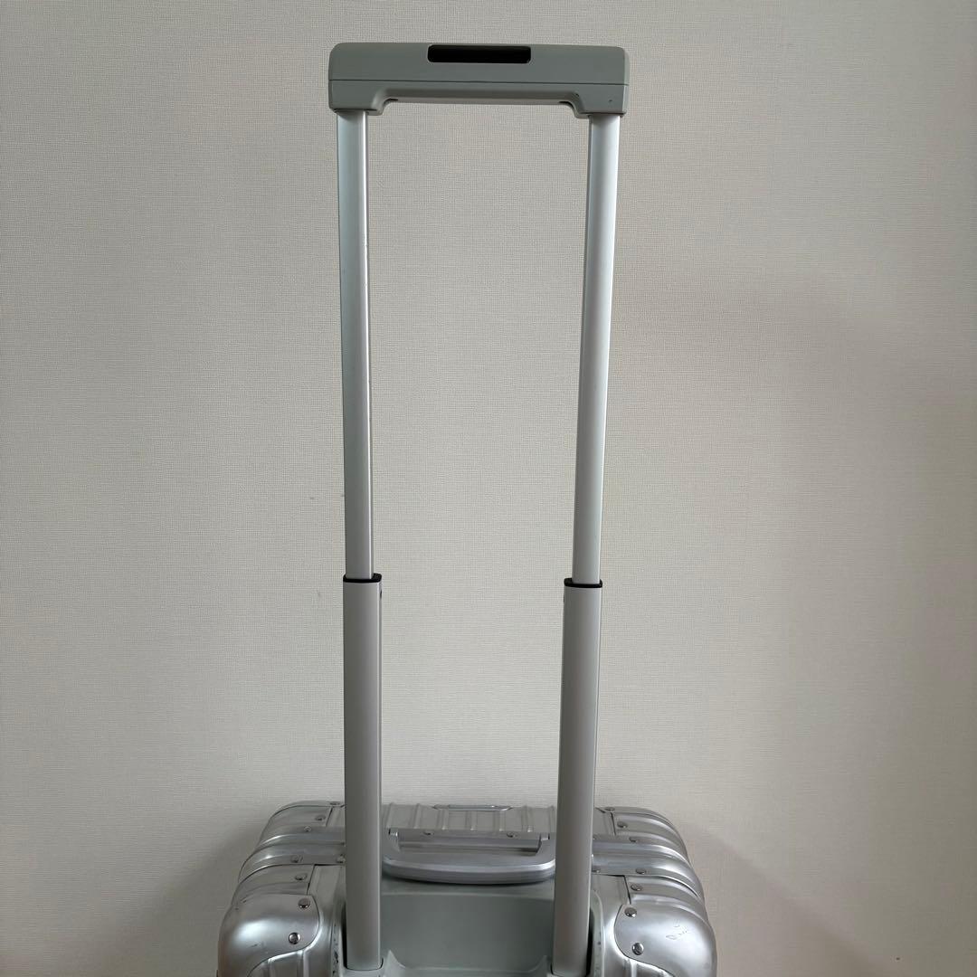 美品　RIMOWA TOPAS CABIN 32L キャリーケース　機内持ち込○