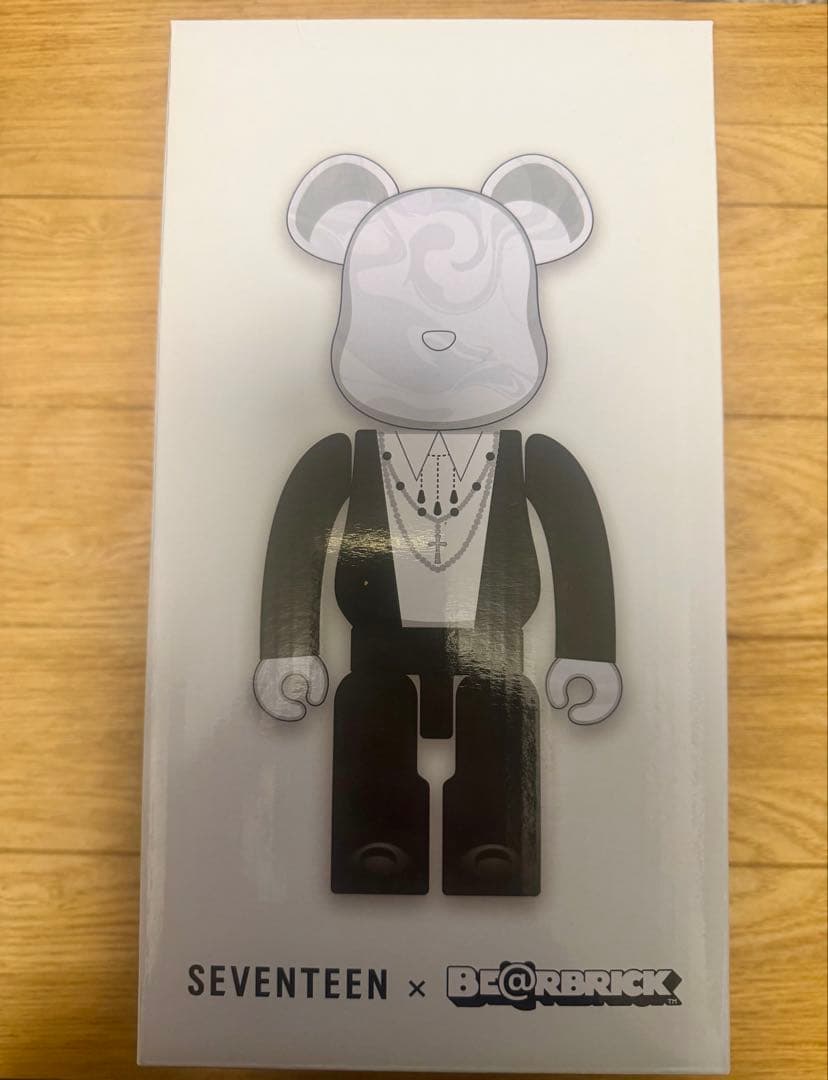 ウォヌ セブチ SEVENTEEN ベアブリック 400%